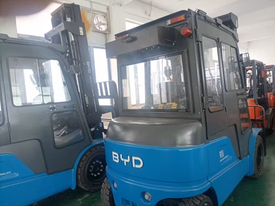 EEC Scooter/Motorcycle 4000W Motor Opai Patent Model with Big Power and Fast Speed