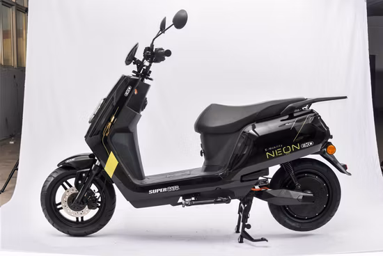 High Quality High Speed Electric Motorcycle Electric Scooter with EEC and Coc and Lithium Battery for Adults